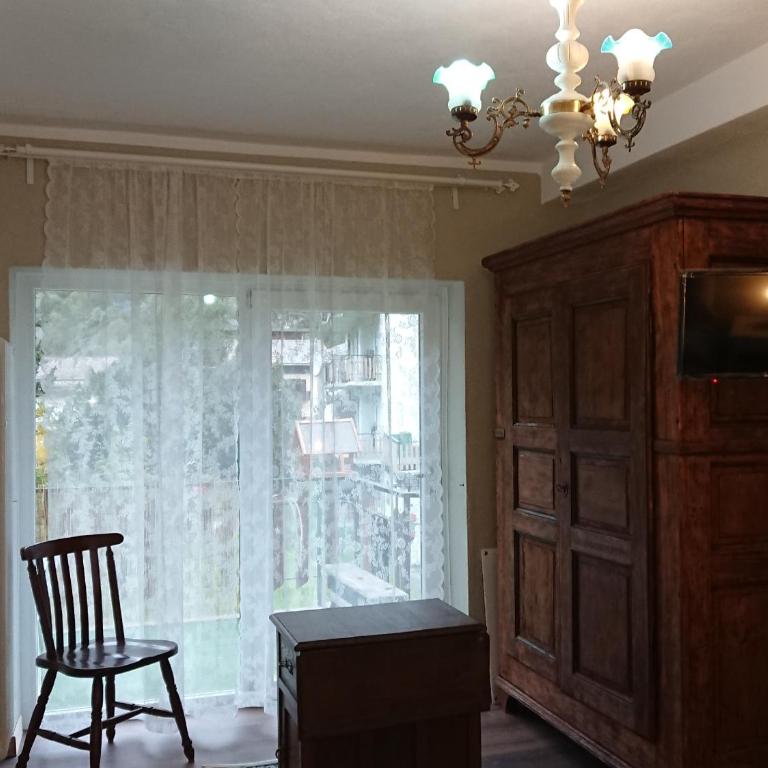 B&B Maison Odille - Standard Twin Room with Mountain View - 10