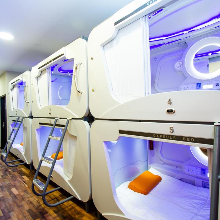 El Prado Capsule Hostel - Cama Individual en habitación compartida femenina - 28