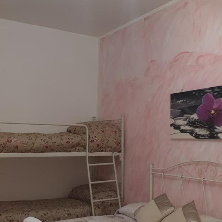 Bed&Breakfast La Cornucopia - Camera Quadrupla con Bagno Privato - 5