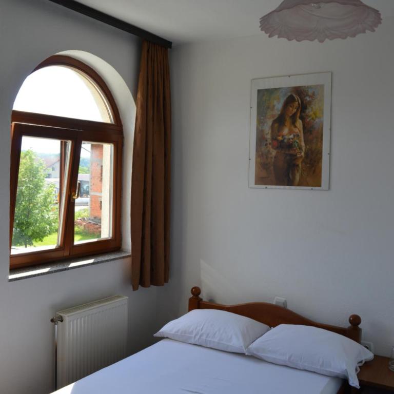 Motel Signal - Dvokrevetna Soba sa Bračnim Krevetom/Zasebnim Krevetima - 3