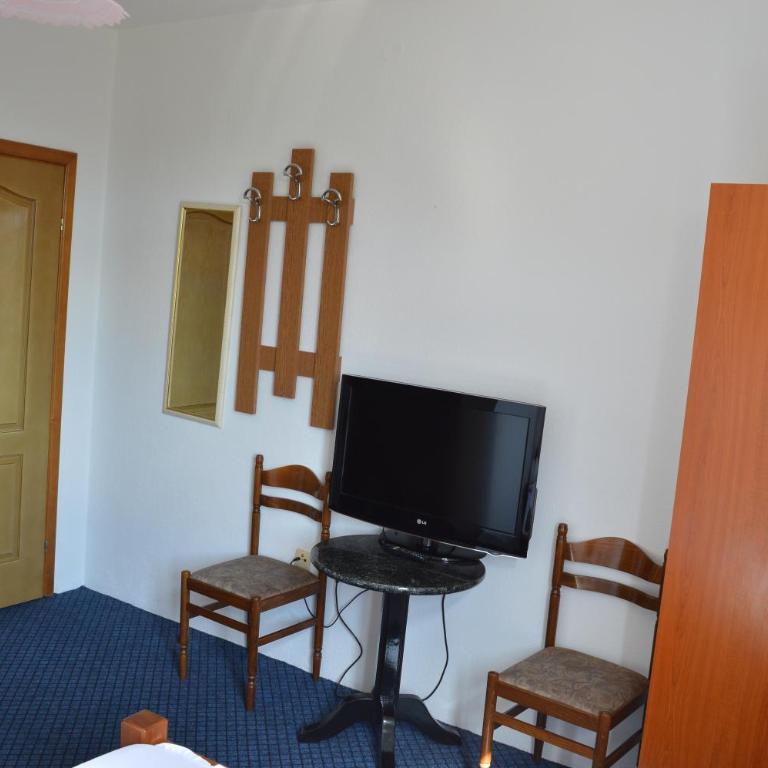 Motel Signal - Dvokrevetna Soba sa Bračnim Krevetom/Zasebnim Krevetima - 5