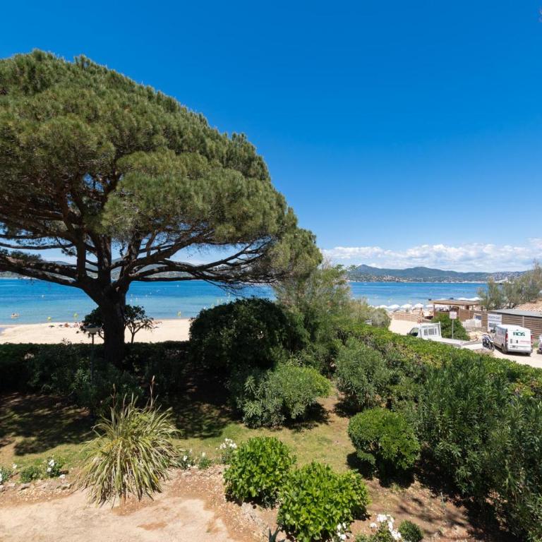 SINFONIA - Three-Bedroom Apartment - 2