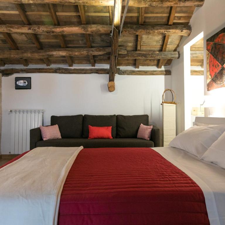 Corte del Merlo - Deluxe Double Room (2 Adults + 1 Child) - 5