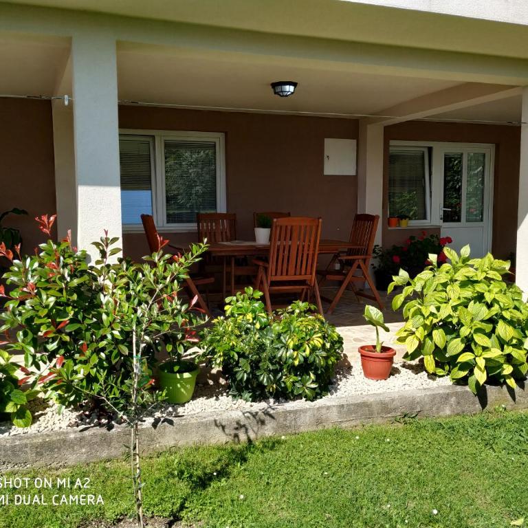 Apartments LungoMare - Apartman sa Pogledom na Vrt - 6
