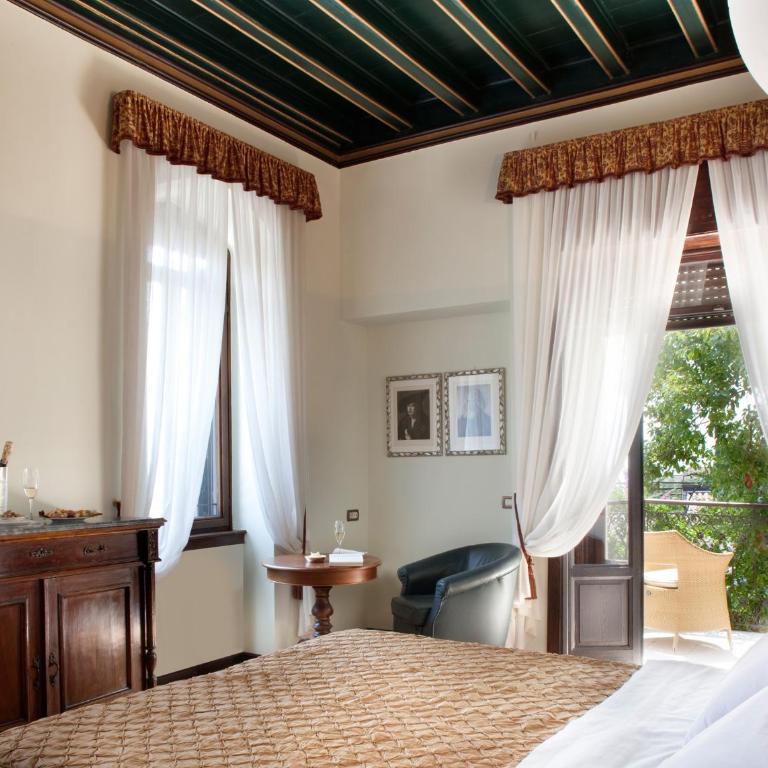 Hotel Villa Giulia - Camera Matrimoniale Deluxe con Balcone e Vista Lago - 3