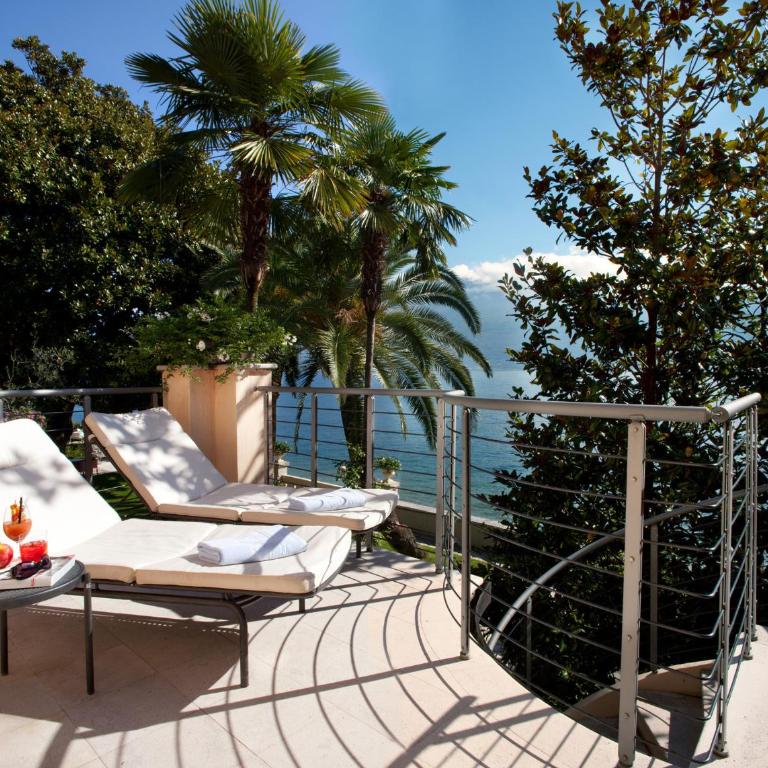Hotel Villa Giulia - Junior Suite con Balcone e Vista Lago - 1