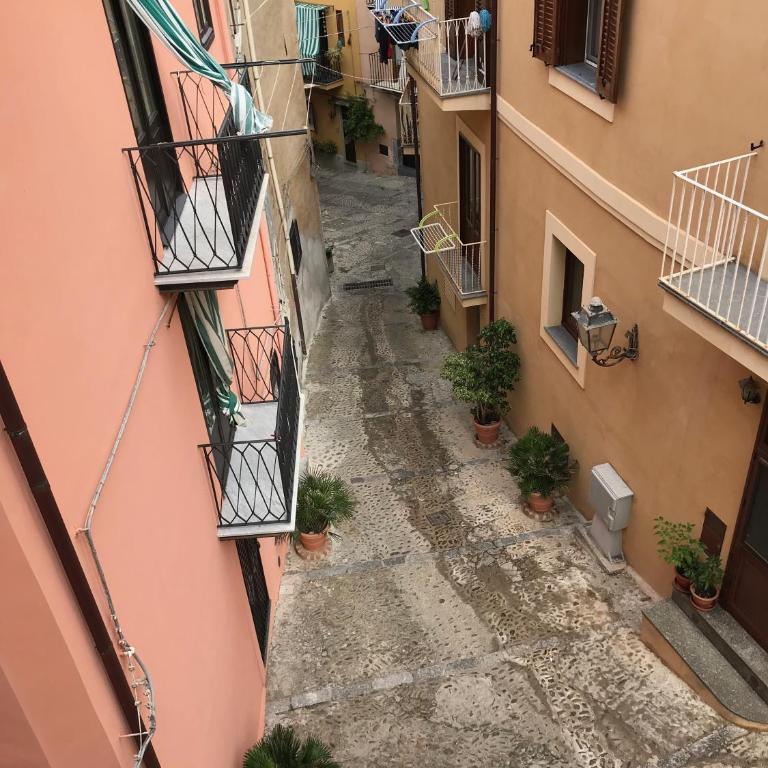 Saraceni 20 - Appartamento con Balcone - 8