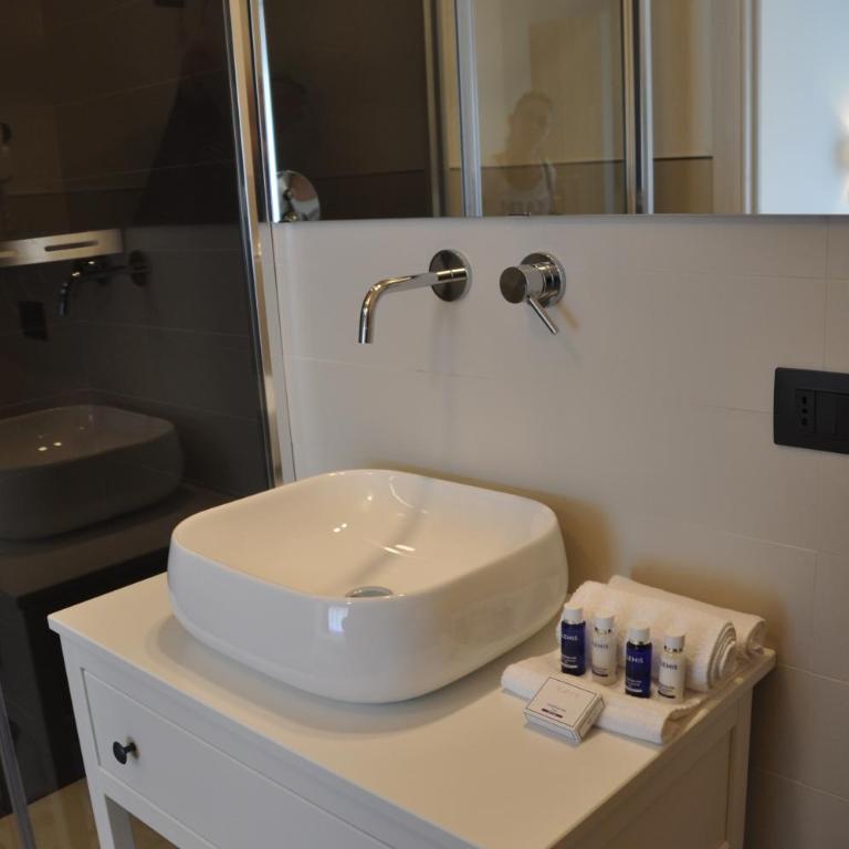 EVA LUXURY ROOMS CAGLIARI - Camera Superior - 8