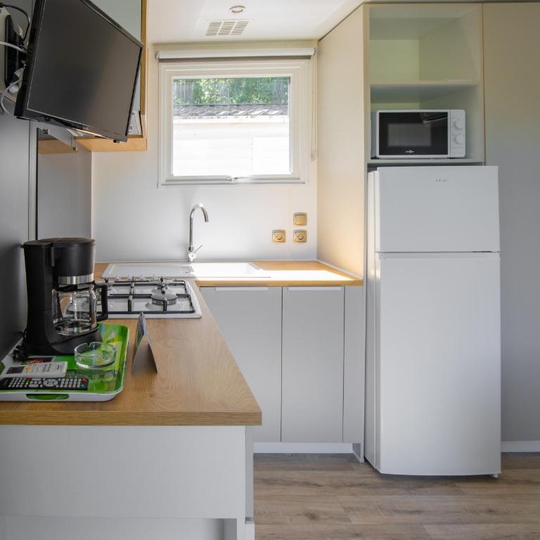 Camping Taxo Les Pins - Mobile Home 2 Chambres Confort - 2
