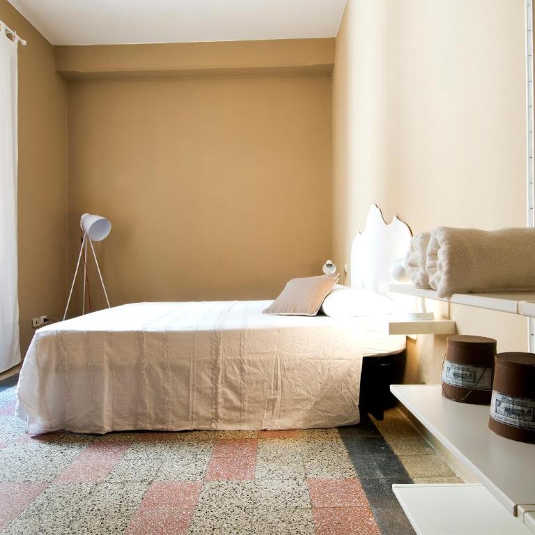 BluLassù City Center Rooms - Deluxe Double or Twin Room - 9