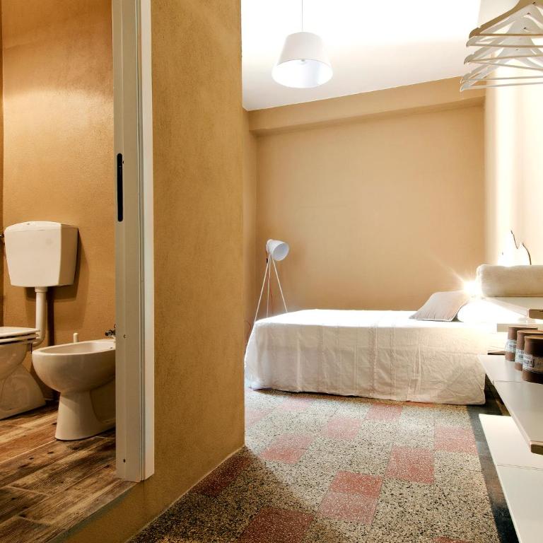 BluLassù City Center Rooms - Deluxe Double or Twin Room - 7