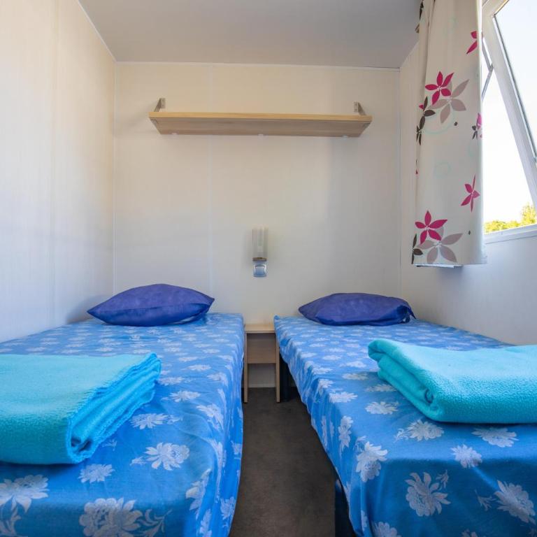 Camping Taxo Les Pins - Mobile Home 3 Chambres Standard - 4