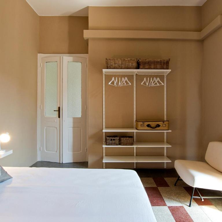 BluLassù City Center Rooms - Double or Twin Room with Private External Bathroom - 12