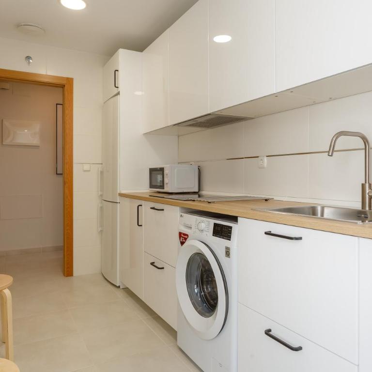 Real Escuela Home - Apartamento con balcón - 23