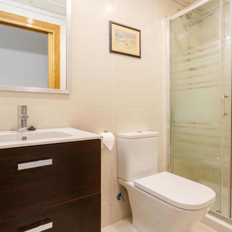Real Escuela Home - Apartamento con balcón - 11