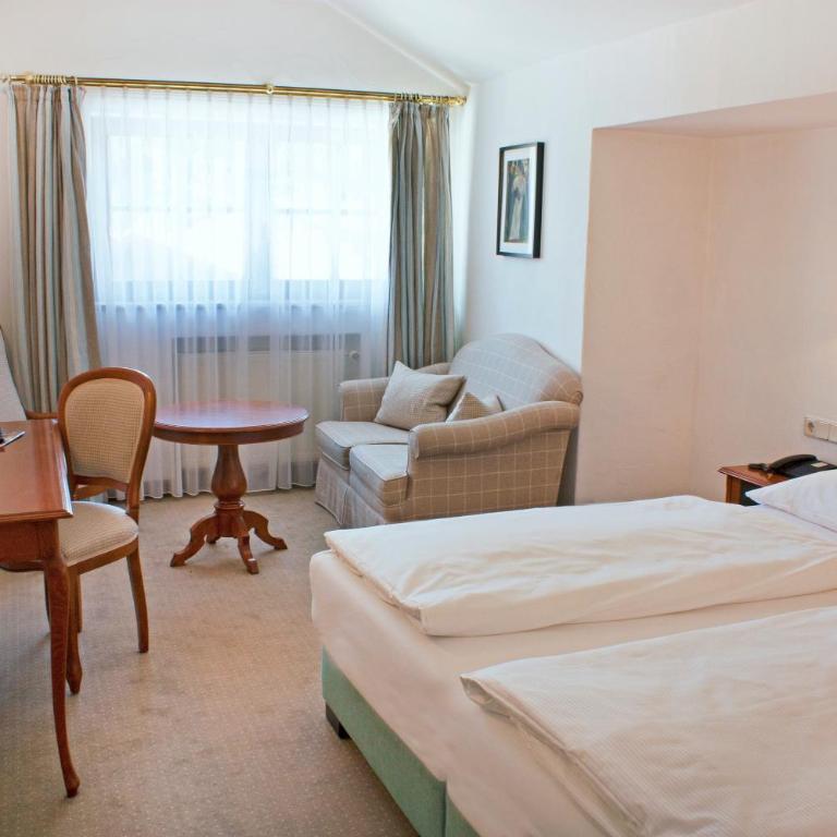 Hotel Bayerischer Hof - Standard Doppelzimmer - 10