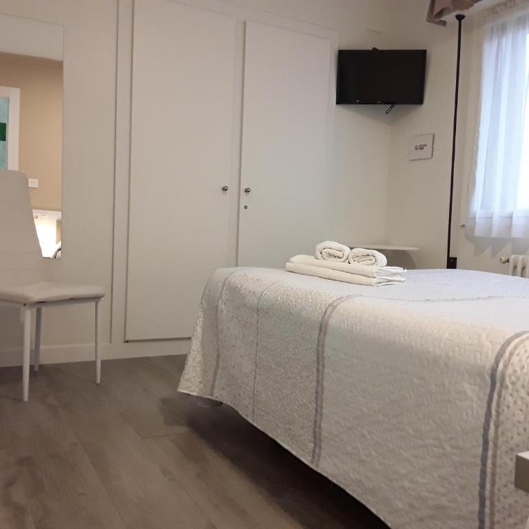 Pension Principado - Standard Double Room - 2