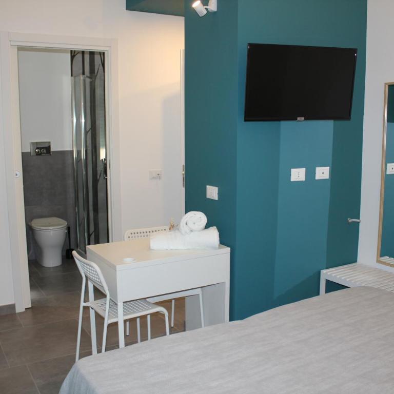 LA FINESTRA SUL PORTO - Double or Twin Room - 3