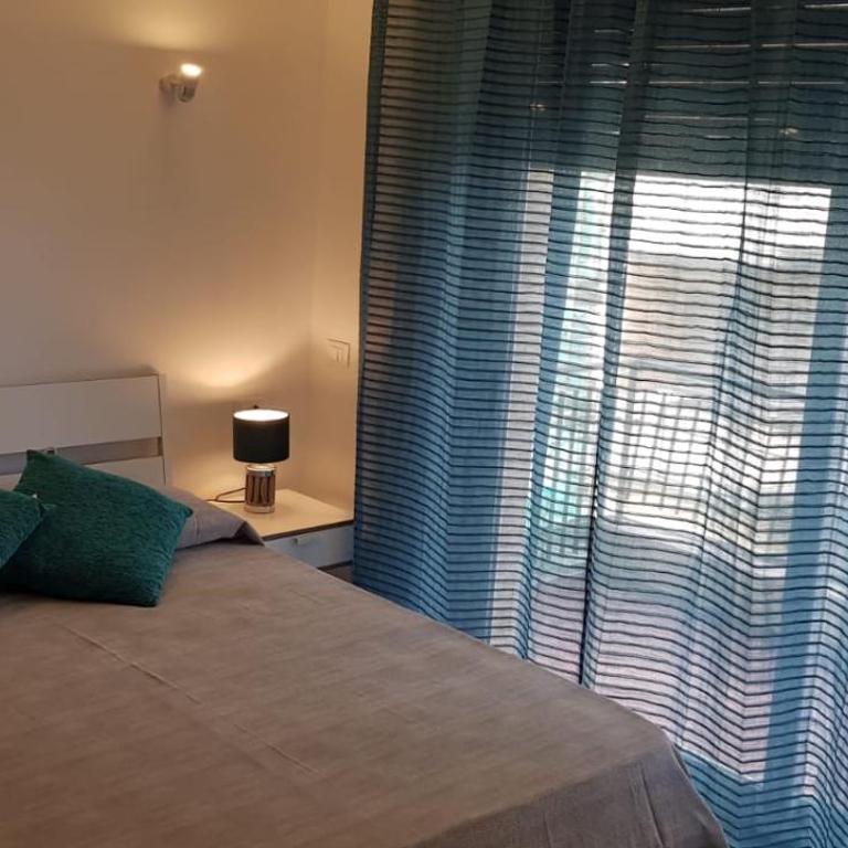 LA FINESTRA SUL PORTO - Double Room with Balcony - 1