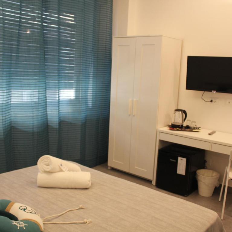 LA FINESTRA SUL PORTO - Deluxe Double Room - 5