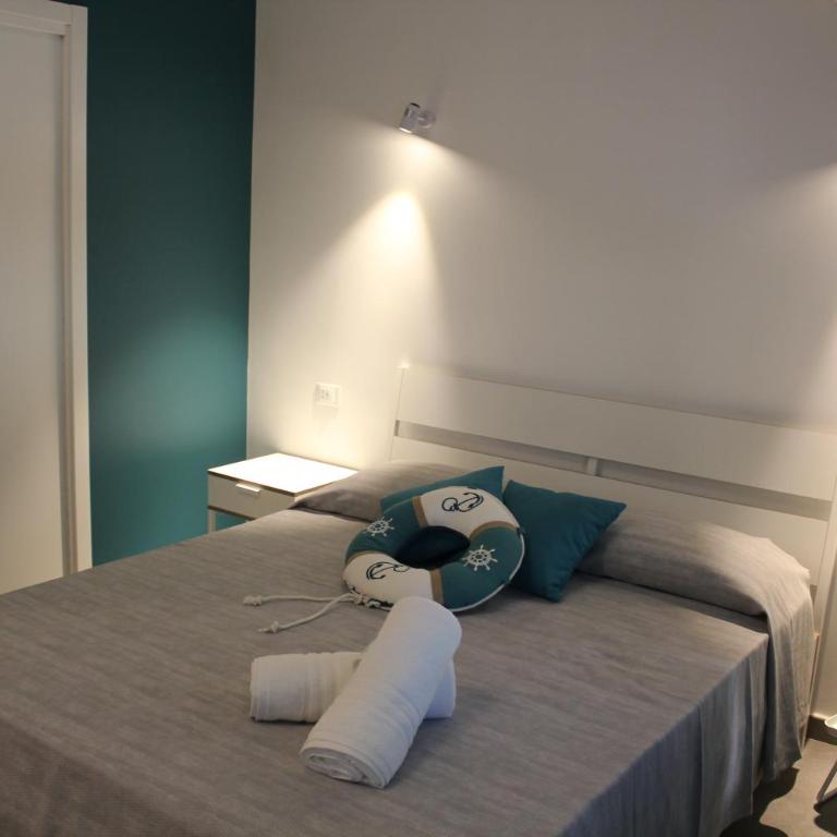 LA FINESTRA SUL PORTO - Double Room with Balcony - 2