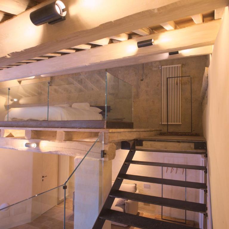 Piazza San Donato Casa Vacanze - Vacation Home - 1