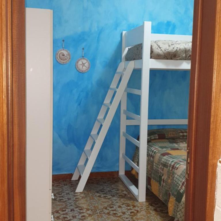 Bed&Breakfast La Cornucopia - Camera Tripla con Bagno Privato - 1