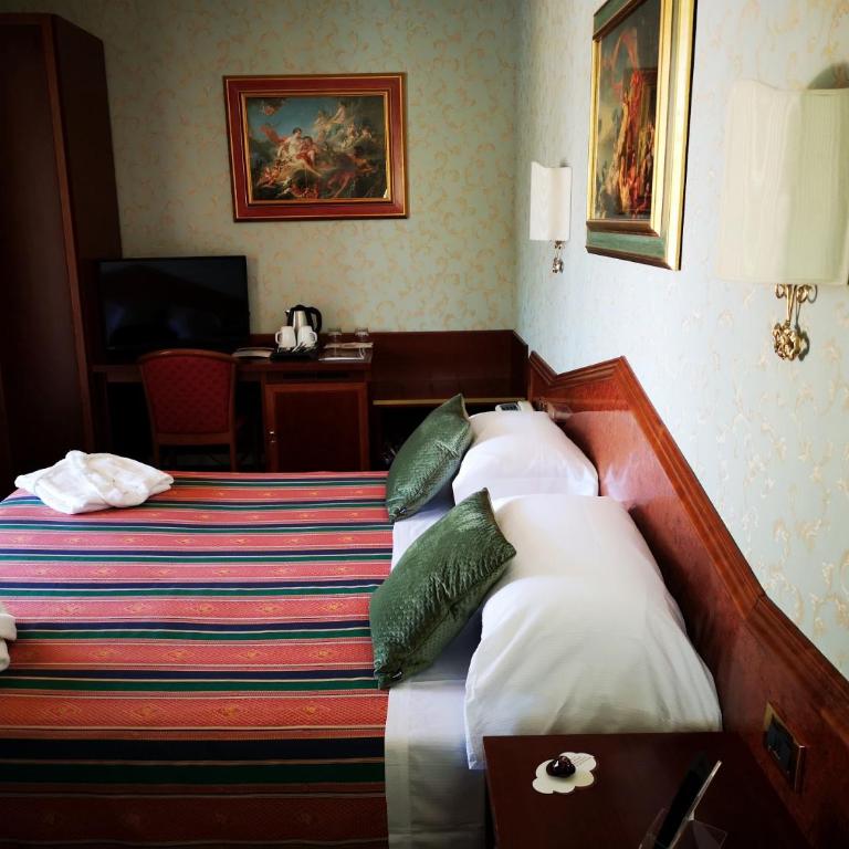 Hotel Royal - Junior Suite con Balcone - 3