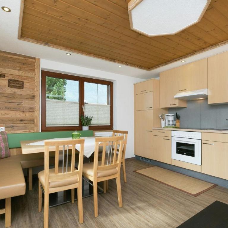 Haus Helene Prantl - Apartment mit 3 Schlafzimmern - 19