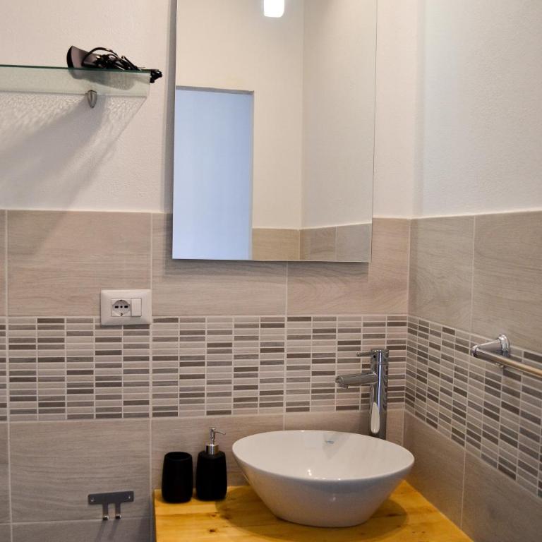 Le Gorgoni b&b - Double Room with Balcony - 17