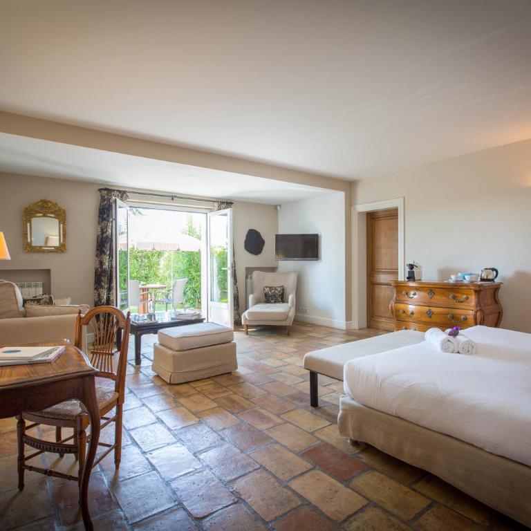Hôtel & Restaurant Alain Llorca - Junior Suite on Garden - 4