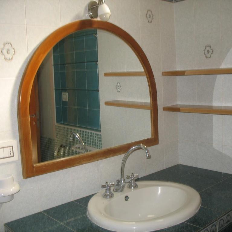 "Casa di Angelica" - un'oasi di pace a 300m dal mare - Camera Matrimoniale Superior - 10