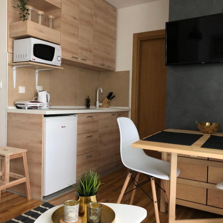 Apartman Coco - One-Bedroom Apartment - 3