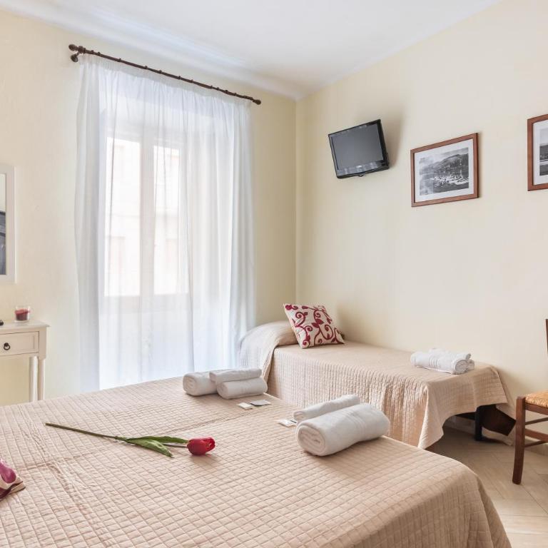 B&B Villamarì - Camera Matrimoniale con Bagno Privato - 8