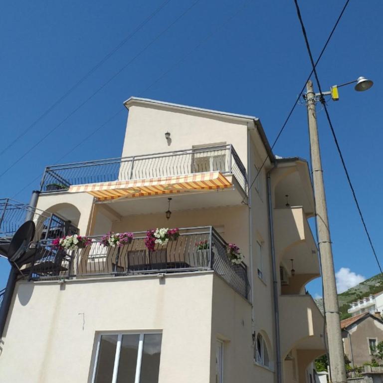 Sun City Apartments - Apartman - Prizemlje - 2