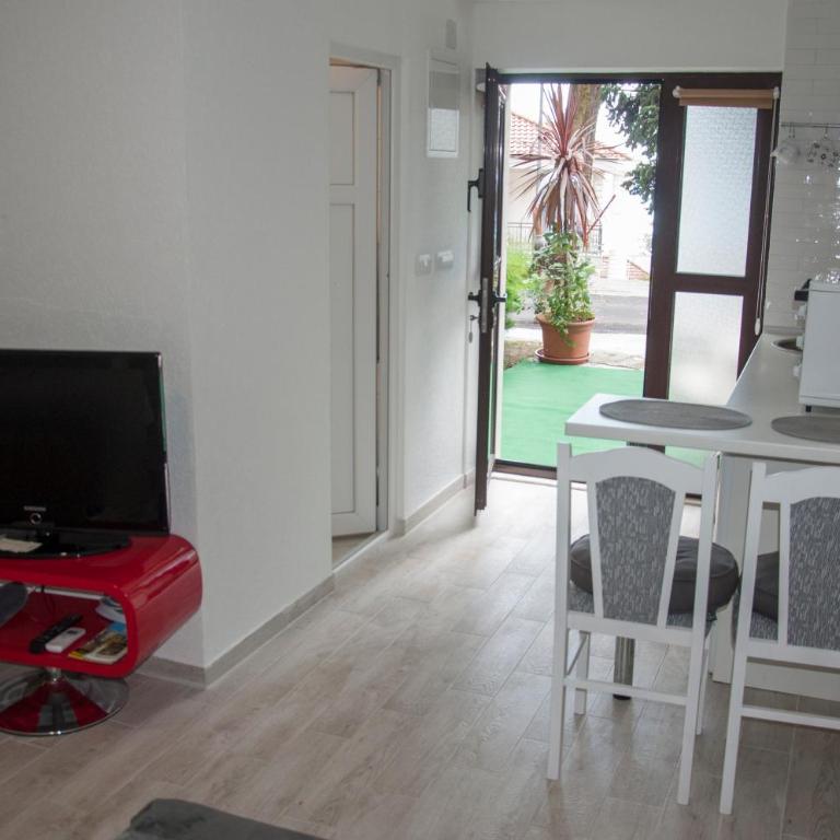Vuksanovic Apartment - Studio Apartman - 7