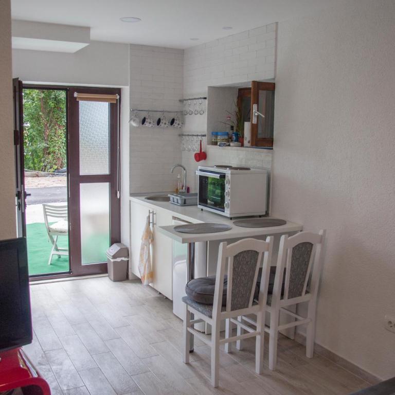 Vuksanovic Apartment - Studio Apartman - 9