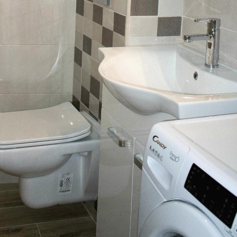 ŠEHER Kuća - Apartman sa 2 Spavaće Sobe - 24