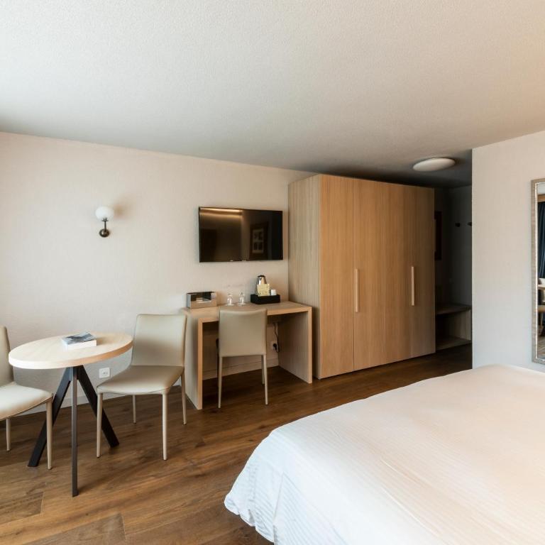 Hotel Maya Caprice - Deluxe Doppelzimmer mit Balkon - 5