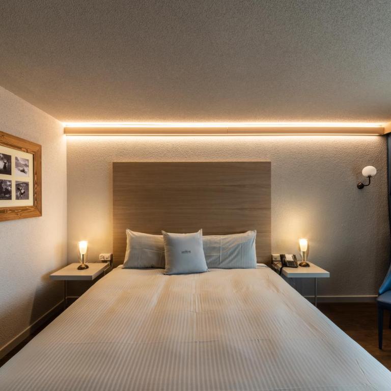 Hotel Maya Caprice - Deluxe Doppelzimmer mit Balkon - 4
