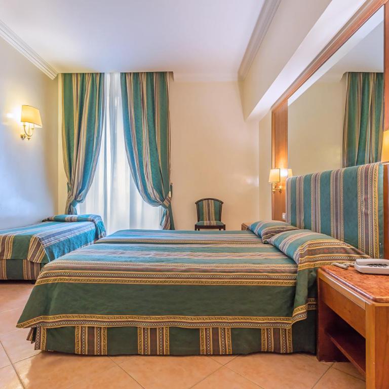 Raeli Hotel Floridia - Camera Tripla - 4