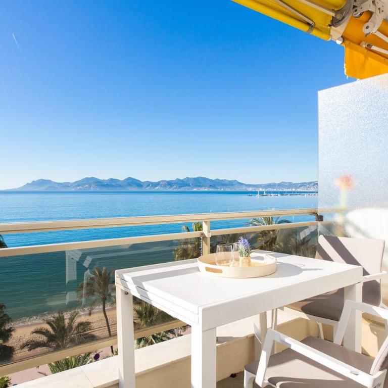 On la Croisette: luxe 2 bedrooms/ 2 baths - Apartment - 12