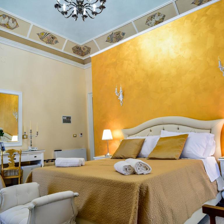 Palazzo degli Affreschi - Deluxe Triple Room - 7