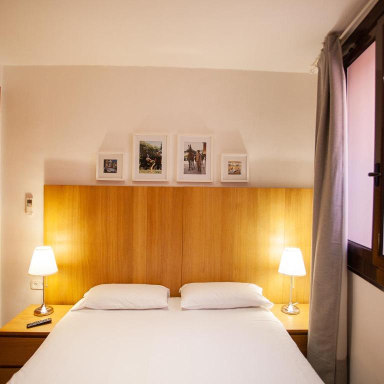 Ramblas Apartments - One-Bedroom Apartment - 14