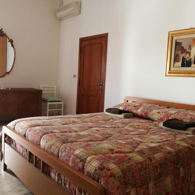 La Ozza B&B - Affittacamere - Camera Matrimoniale con Bagno Privato - 1
