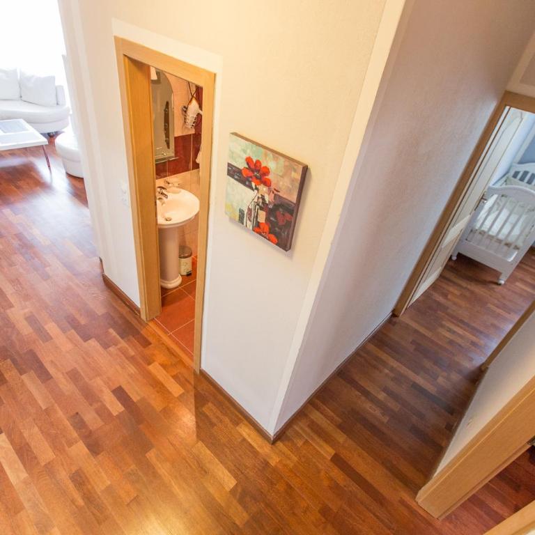 Apartment Green House - Three-Bedroom Apartment - 29