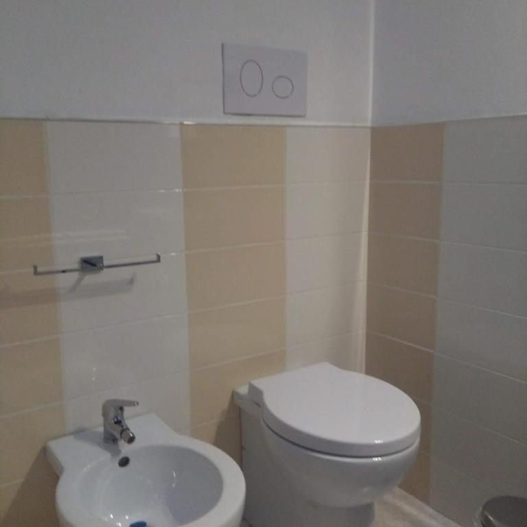 B&B Salita Metello - Double Room with Private Bathroom - 10