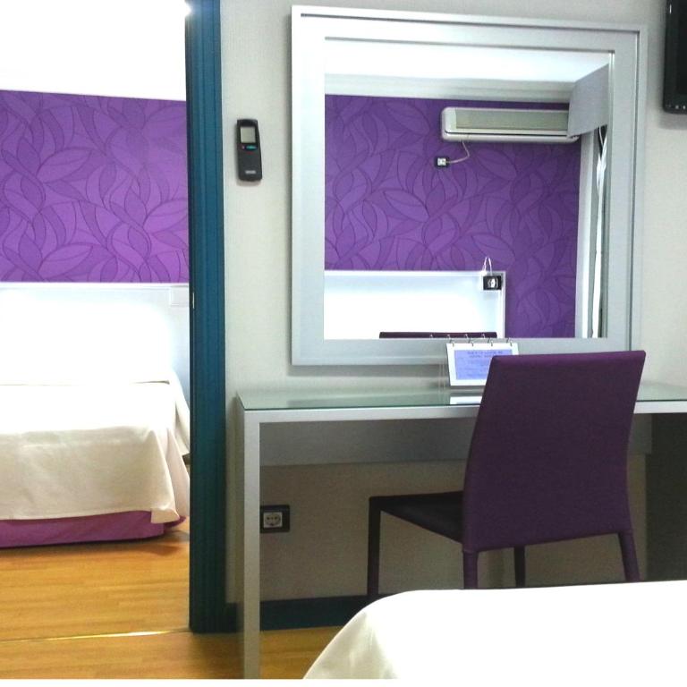 Hotel Molinos - Quadruple Room - 2