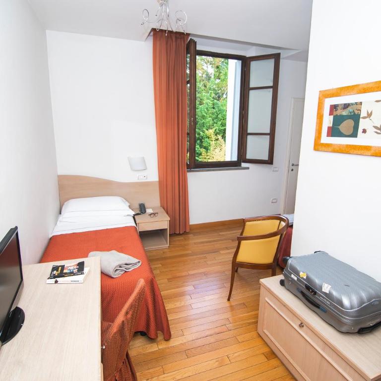 Hotel La Colonna - Camera Doppia con Letti Singoli - 3