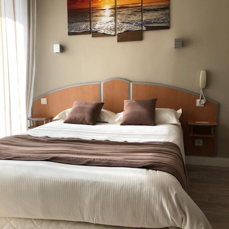 Logis Hotel Restaurant le Mirador - Chambre Double - Vue Latérale sur Mer - 1